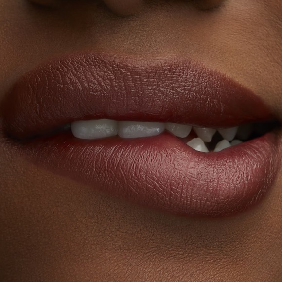 COPY - MAC LUSTREGLASS SHEER-SHINE LIPSTICK- Brown Berry (522) - Picture 3 of 5